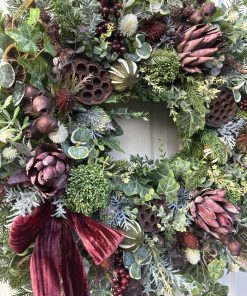 Alternative view of Woodland Wonder Wreath