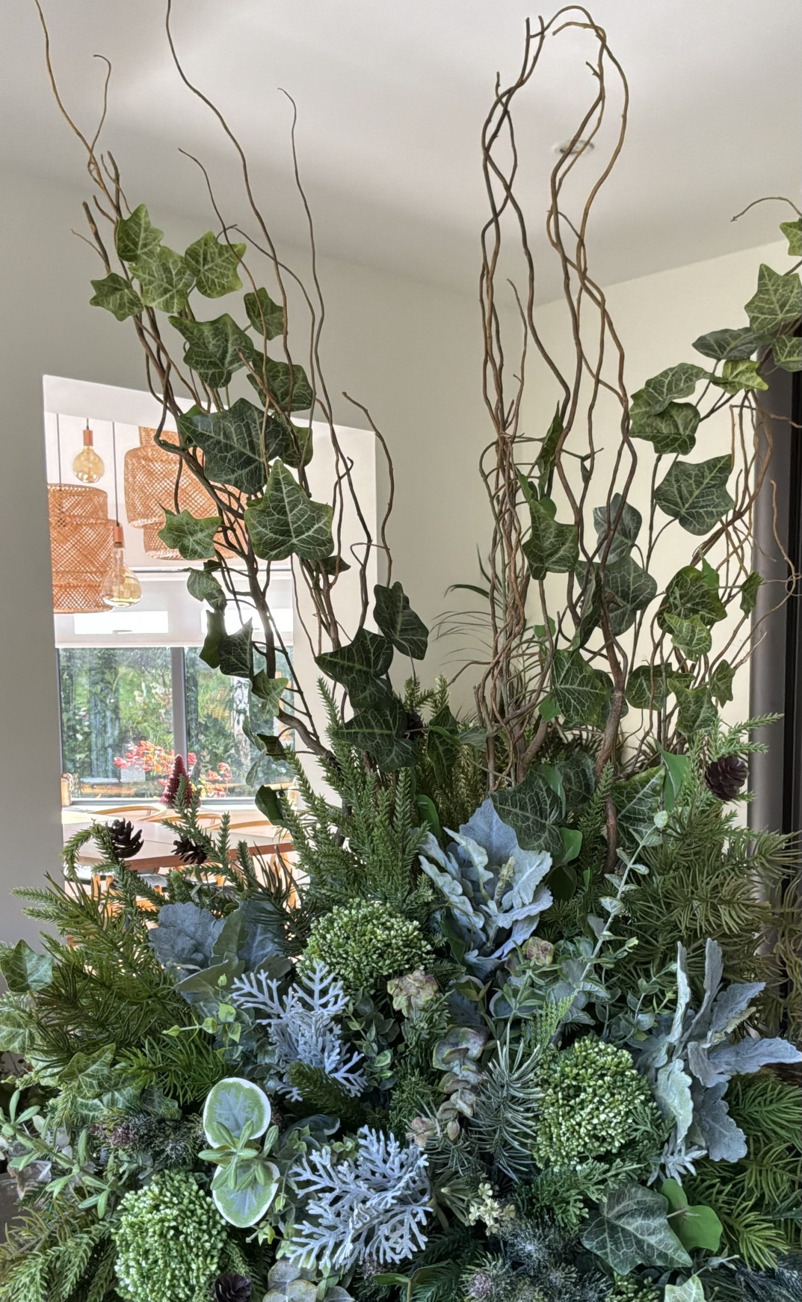 Greenery Only: Asymmetrical Display - Image 2