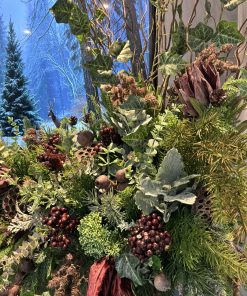 Alternative view of Woodland Wonder-Asymmetrical Garland