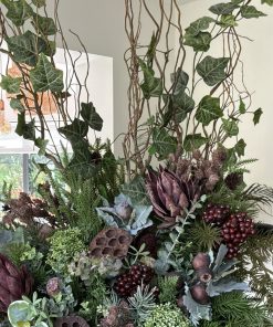 Alternative view of Woodland Wonder: Asymmetrical Display