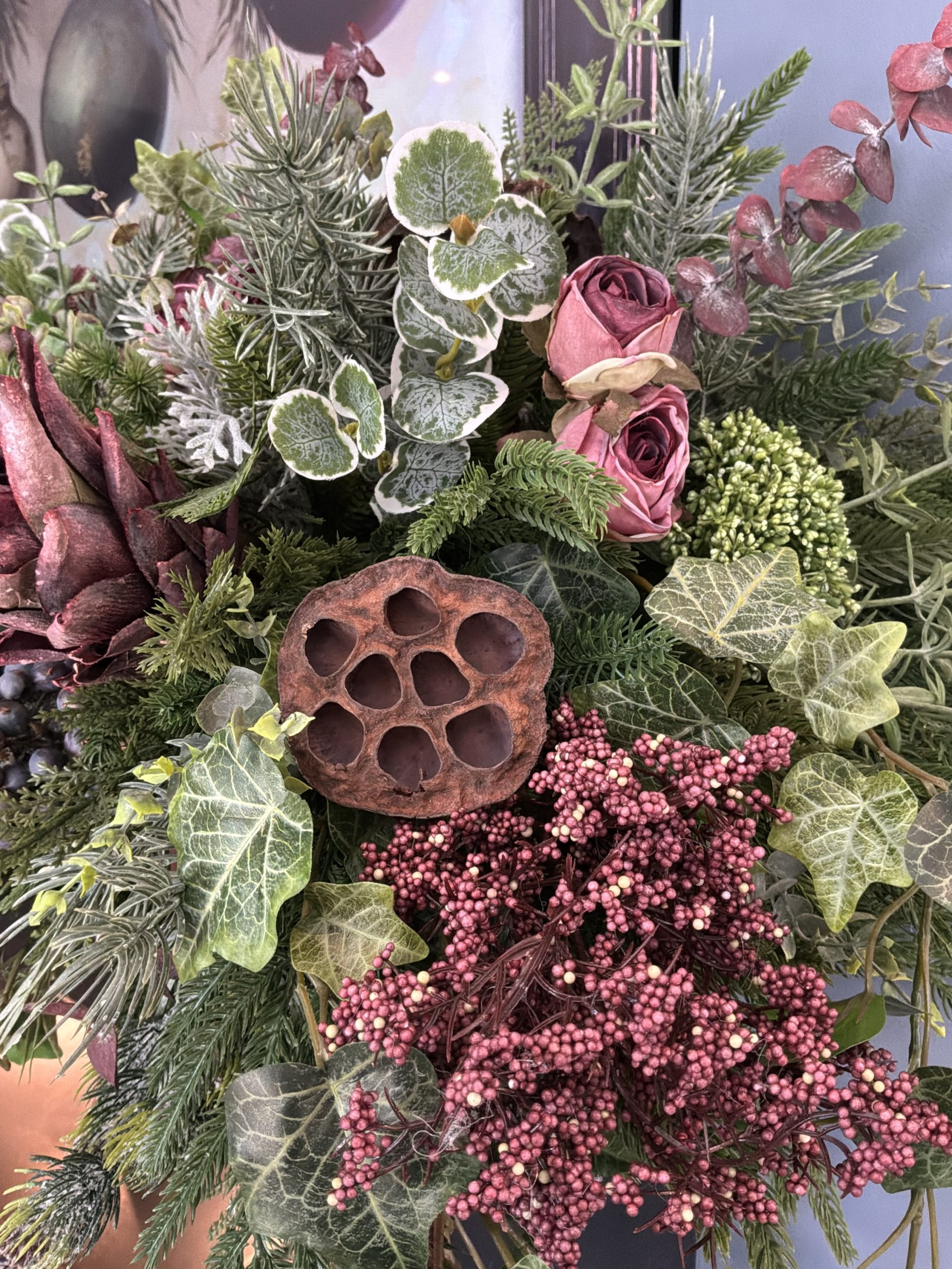 Wild Mulberry Rose-Asymmetrical Garland - Image 3