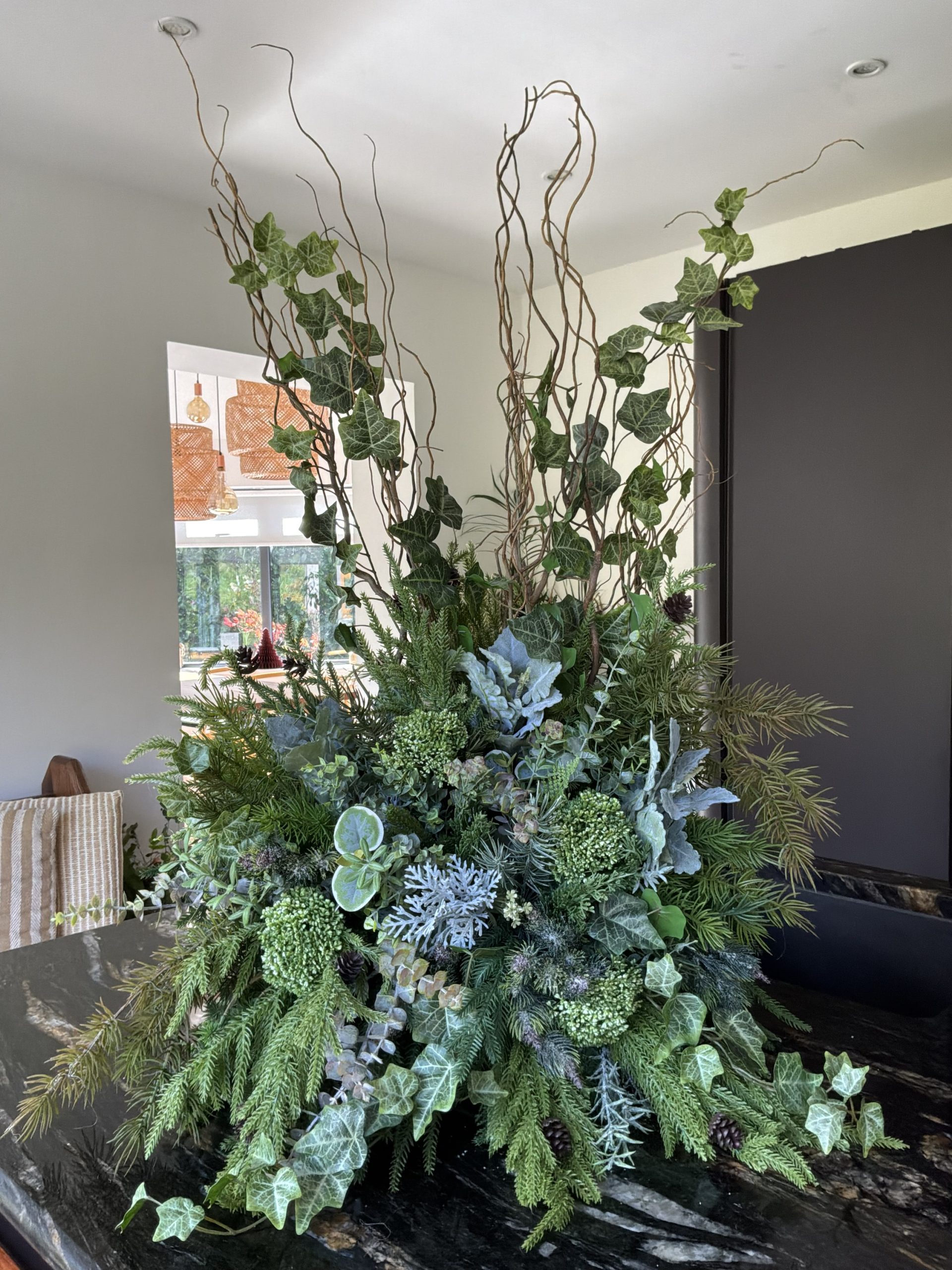 Greenery Only: Asymmetrical Display
